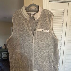 The North Face Men's Gray Zip-Up Sweater Vest